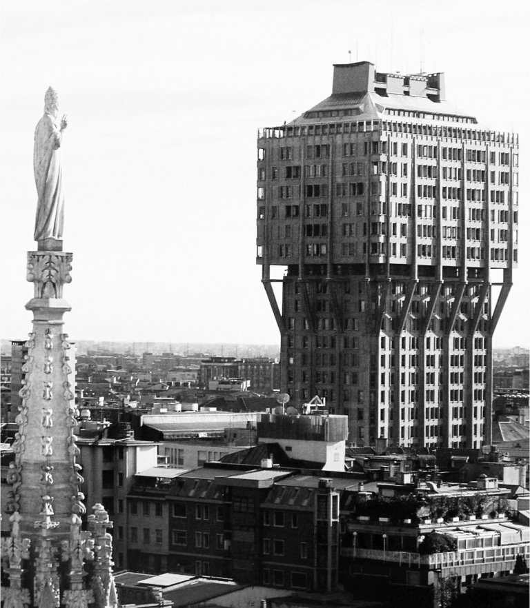 Torre Velasca Milan Duomo