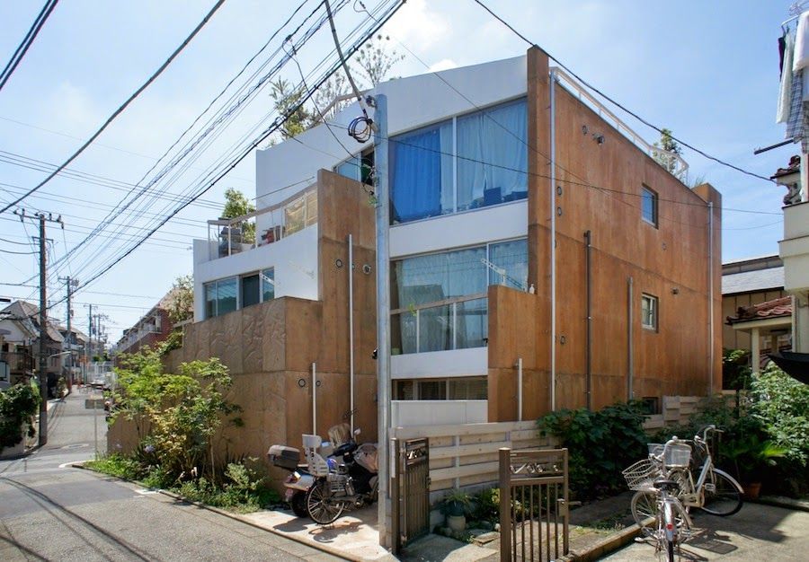 Collective Housing in Tokyo / Akihisa Hirata
