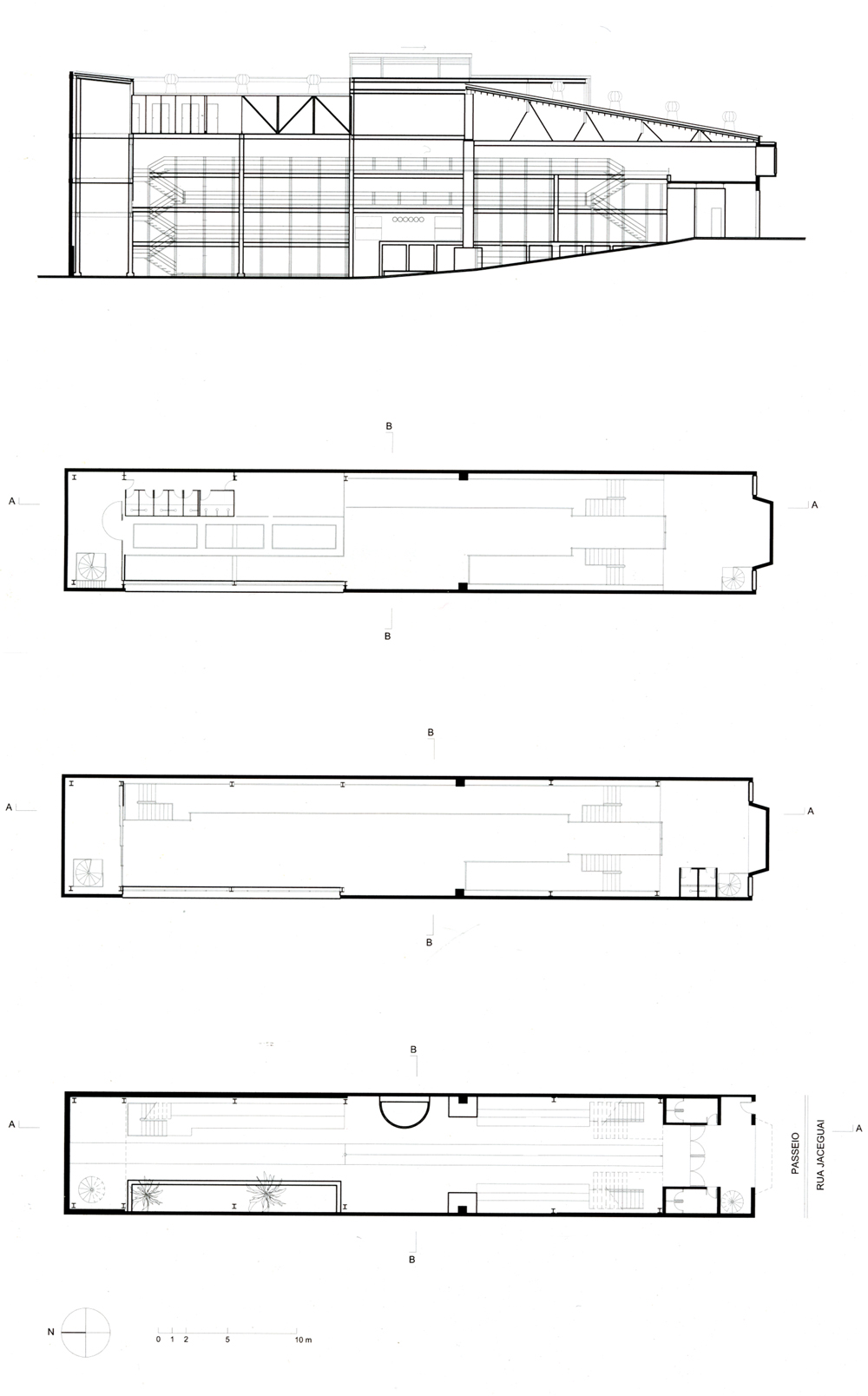 Floor Plans and section of Teatro Oficina / Lina Bo Bardi