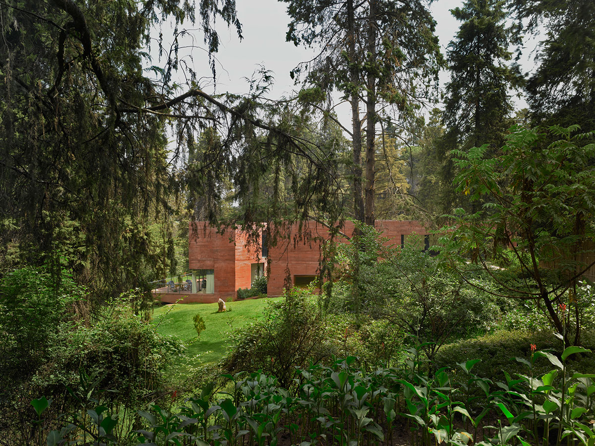 Dutch Embassy and residence in Ethiopia / mecanoo