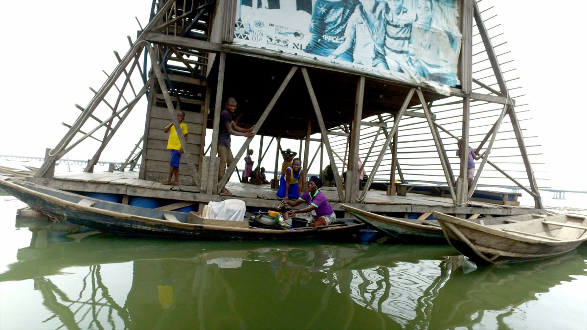Makoko Floating School / Kunlé Adeyemi – NLÉ