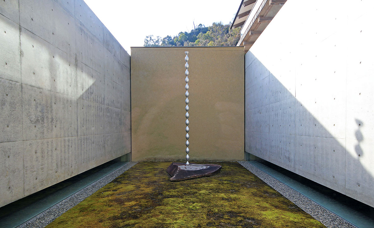 Courtyard - Benesse House Museum / Tadao Ando
