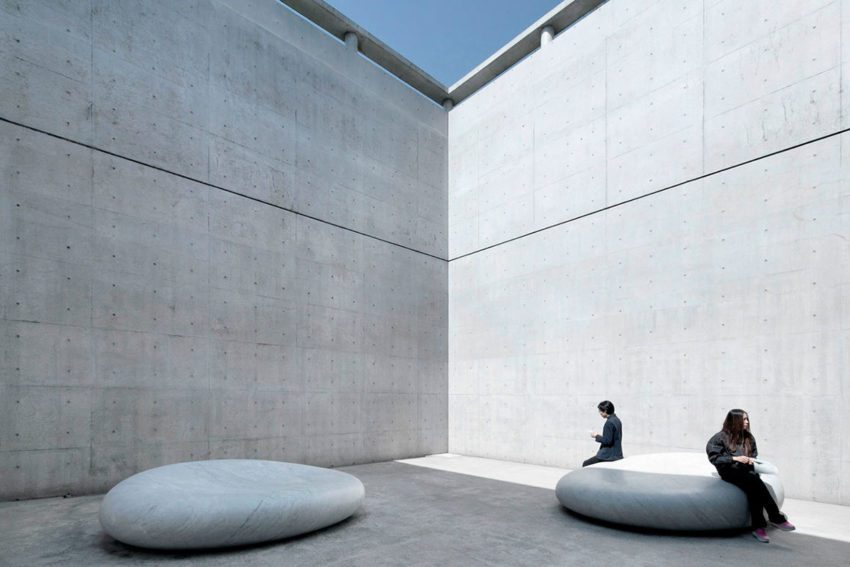 Courtyard - Benesse House Museum / Tadao Ando