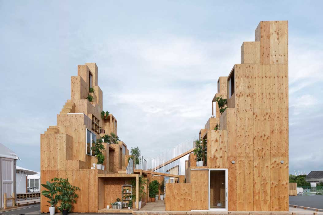Exterior View of the house in Tokyo by Sou Fujimoto