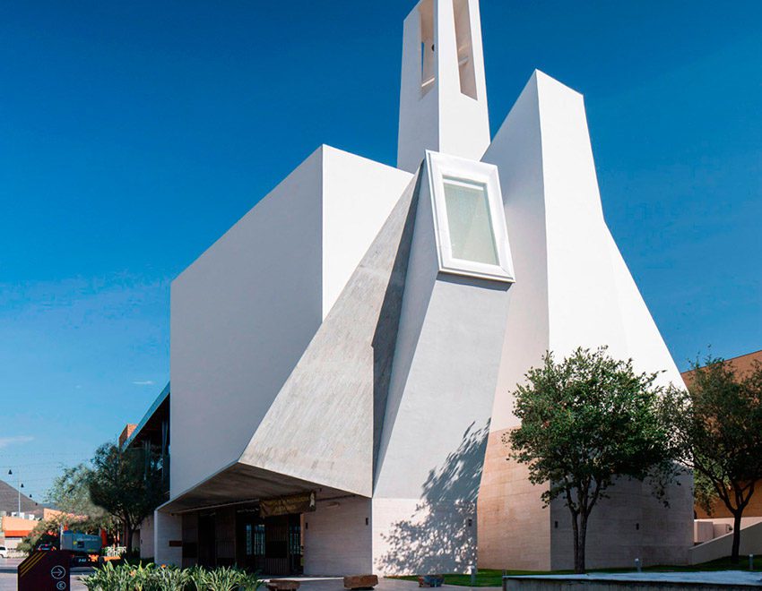 Parish Church in Pueblo Serena / Moneo Brock