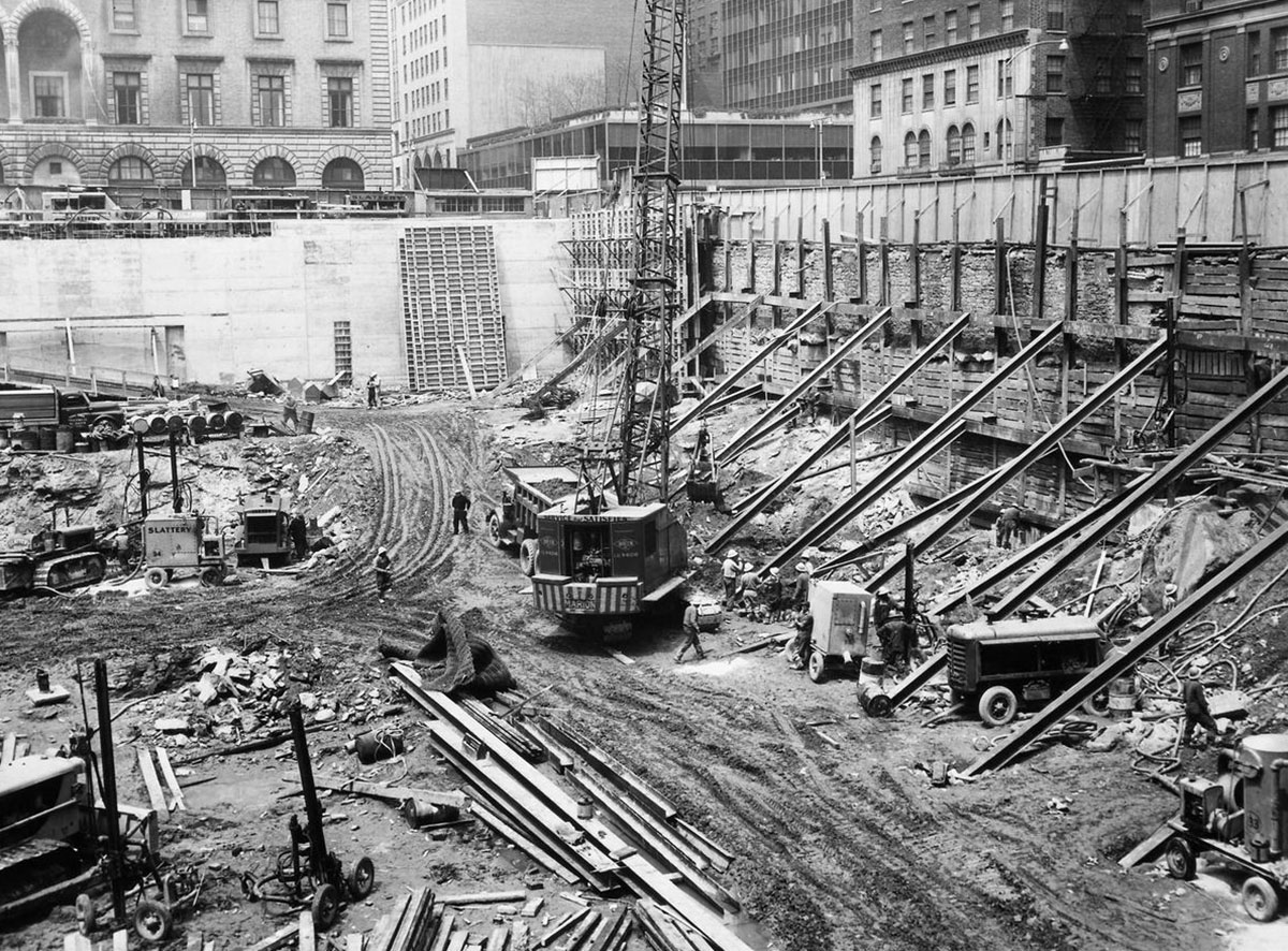 Construction photograph Seagram Building in New york by Mies Van Der Rohe