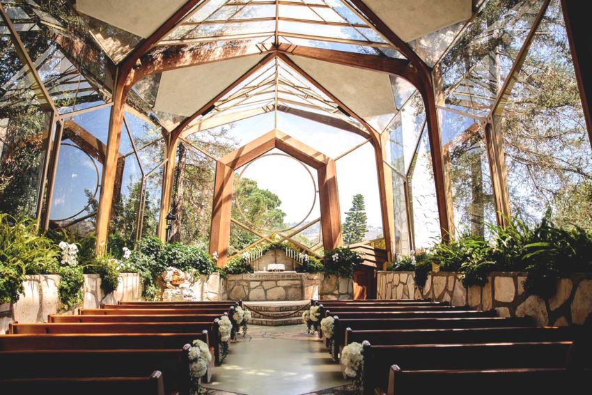 Wayfarers Glass Chapel in Palos Verdes / Lloyd Wright