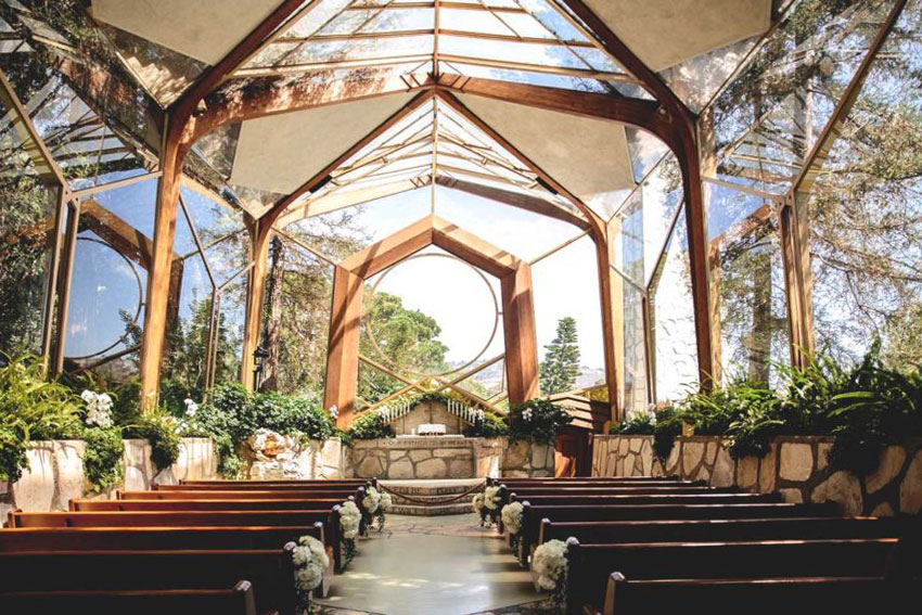 Wayfarers Chapel in Palos Verdes interior by Lloyd Wright Architect