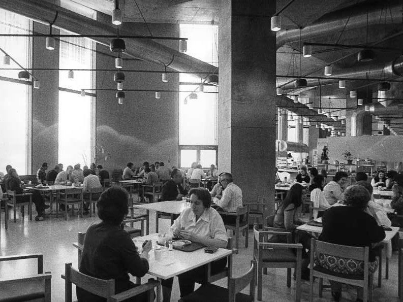 Work environment Olivetti Underwood Factory in Pennsylvania by Louis Kahn