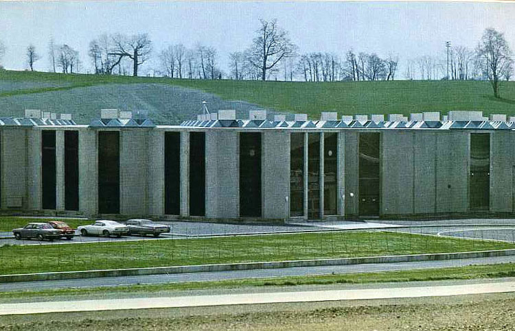 Exterior facade Olivetti Underwood Factory in Pennsylvania by Louis Kahn