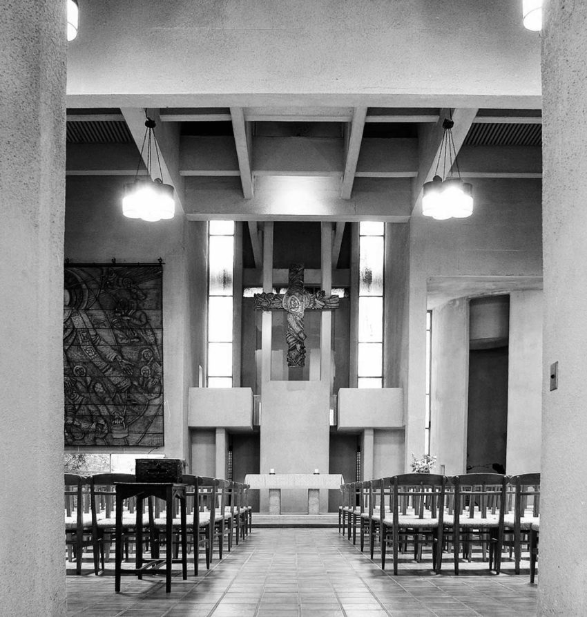 Chapel interior - Japan Lutheran Theological Seminary by Togo Murano