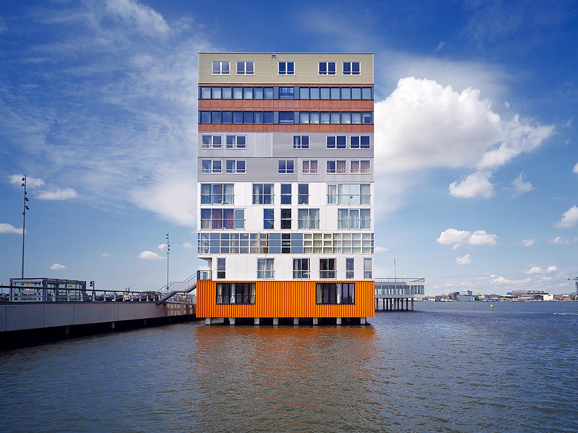 Exterior - Silodam Housing Block in Amsterdam / MVRDV