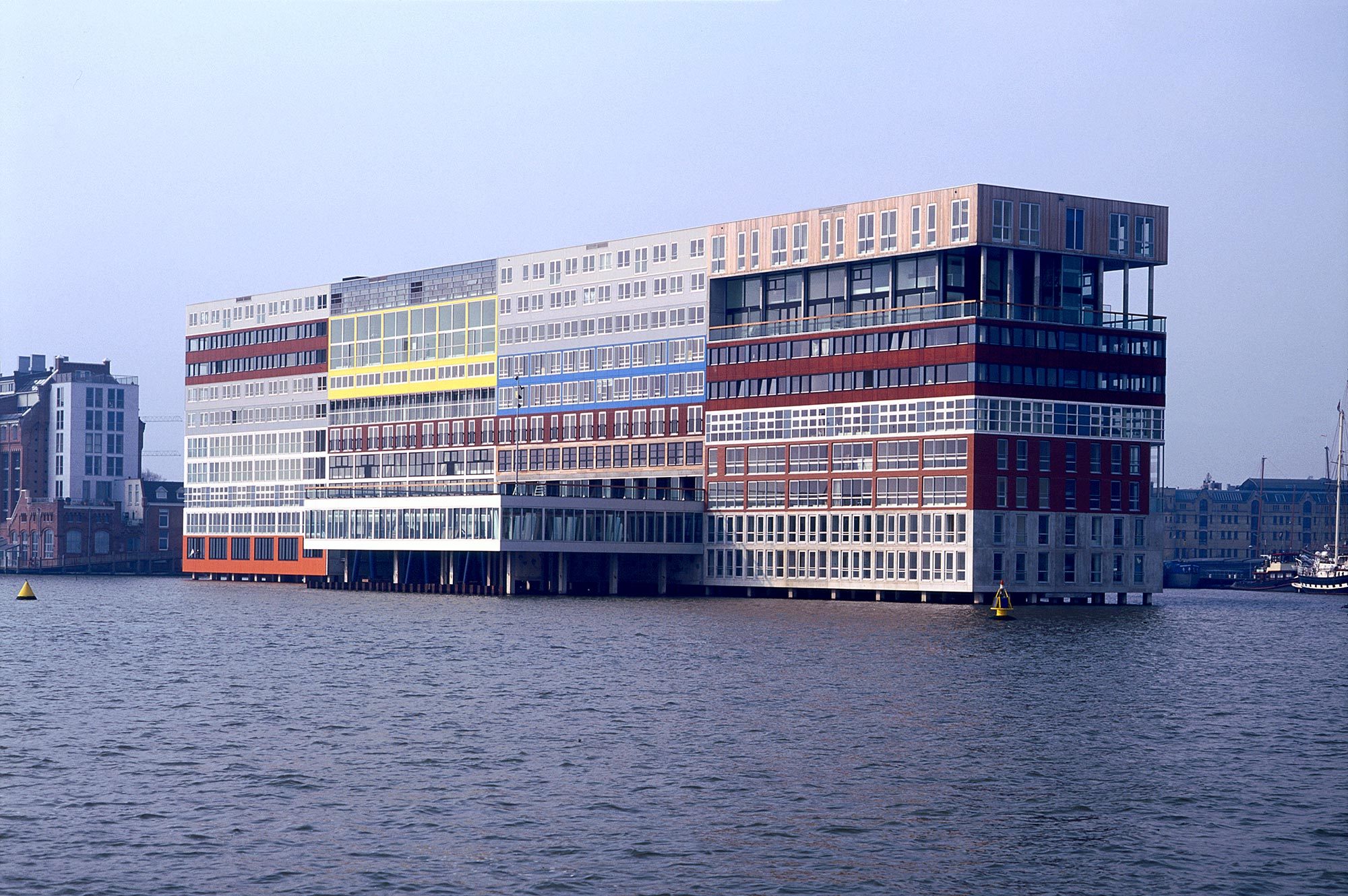 Silodam Housing Block in Amsterdam / MVRDV