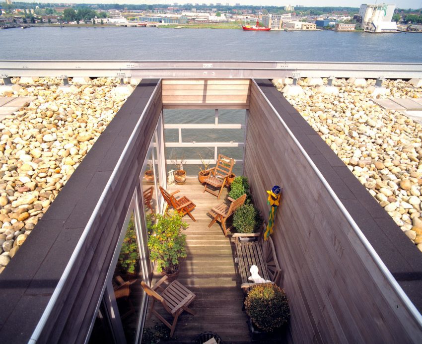 Roof top terraces - Silodam Housing Block in Amsterdam / MVRDV