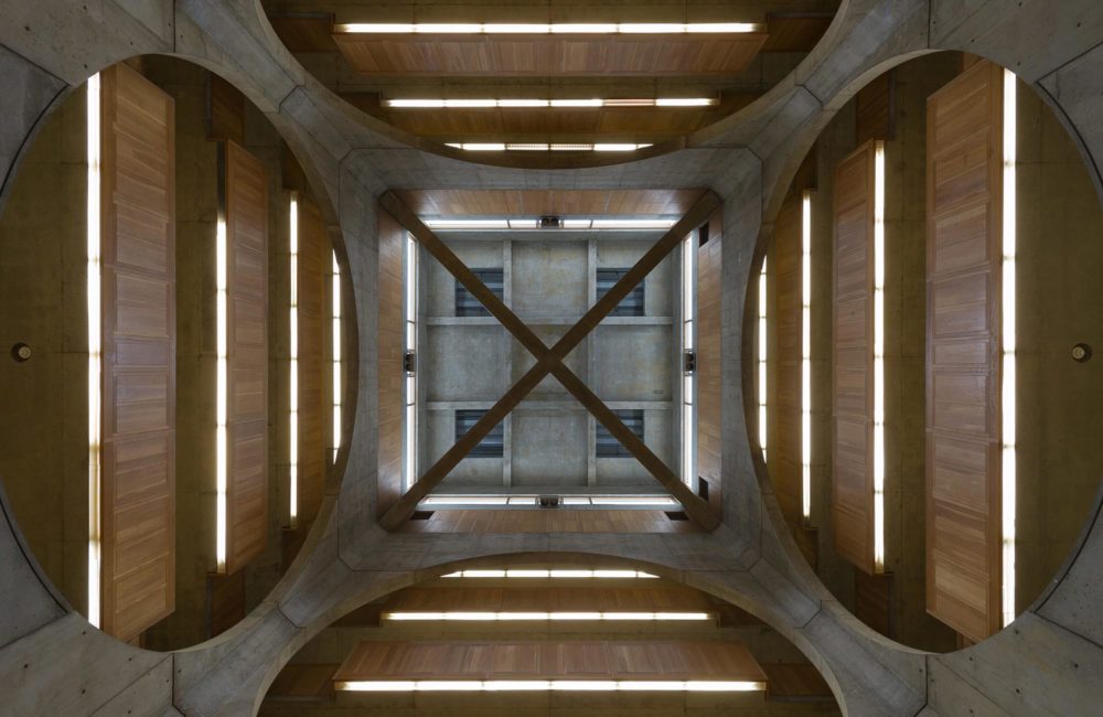 Void - Phillips Exeter Academy Library / Louis Kahn