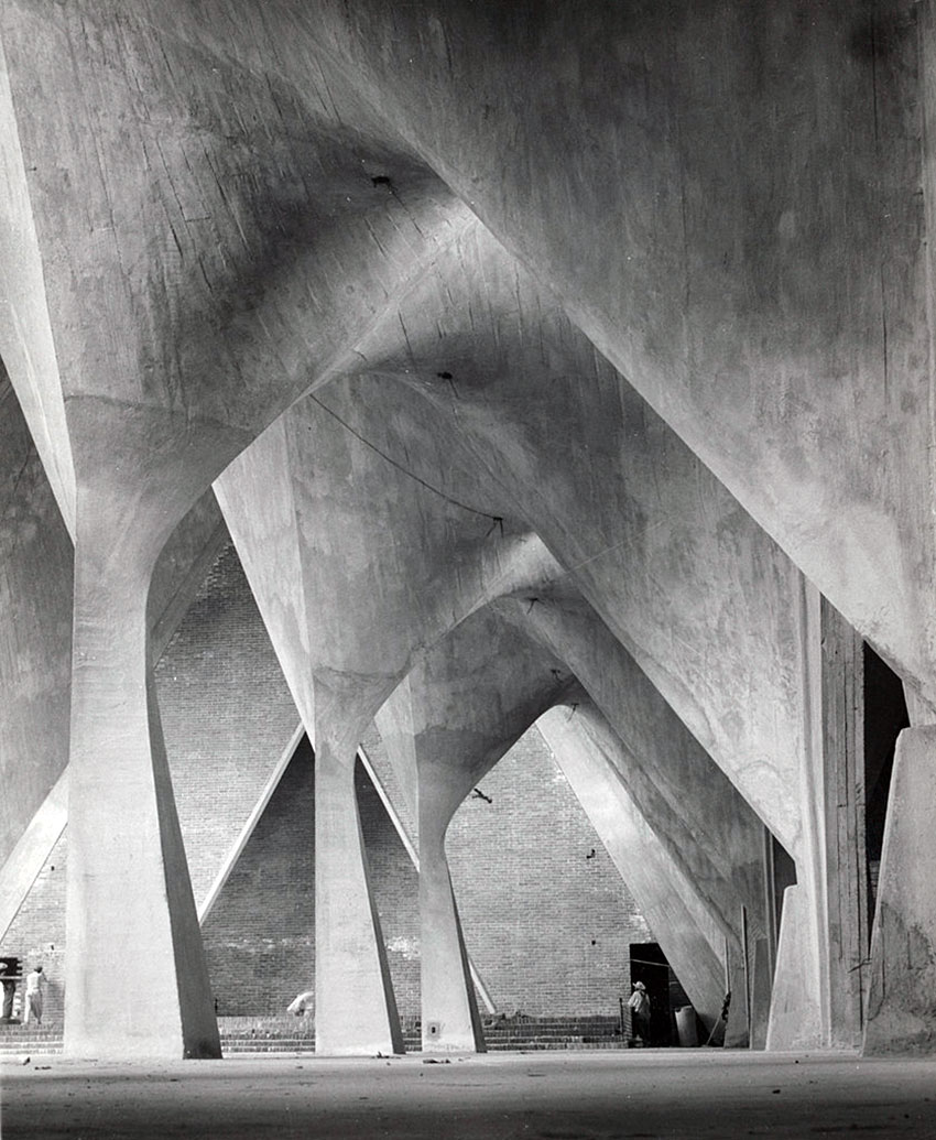 Felix Candela Church - Concrete Structure