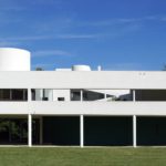 Rear Facade - Villa Savoye / Le Corbusier