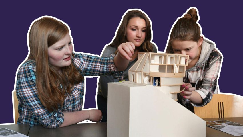 Girls making an architecutre model - Construction - Peter Zumthor