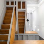 Wood stairs - Gólgota House / Floret Arquitectura