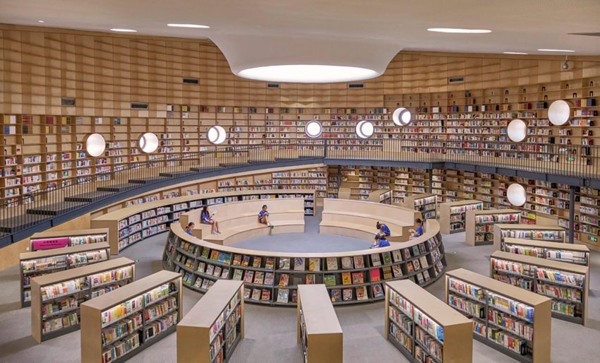 Library Interior- Pinghe Bibliotheater in Shangai / OPEN Architecture