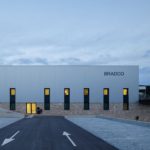 BRADCO Industrial Unit / Em Paralelo Studio