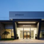 BRADCO Industrial Unit / Em Paralelo Studio