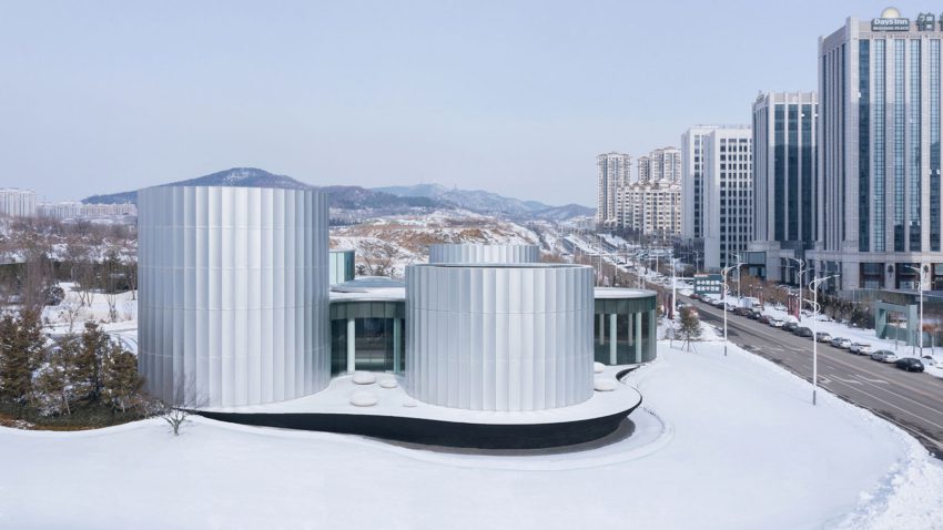 Yantai Experience Centre More Design Office ARCHEYES aerial view © Zhi Xia