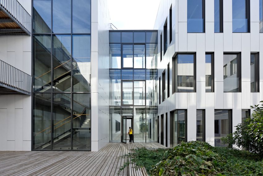 The Campus Plateau de Paris Saclay Dietmar Feichtinger Architectes Inbetween yards DFA D Boureau
