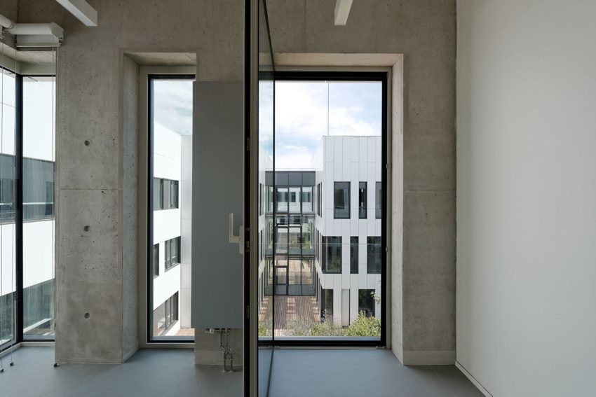 The Campus Plateau de Paris Saclay Dietmar Feichtinger Architectes View to Courtyard DFA D Boureau