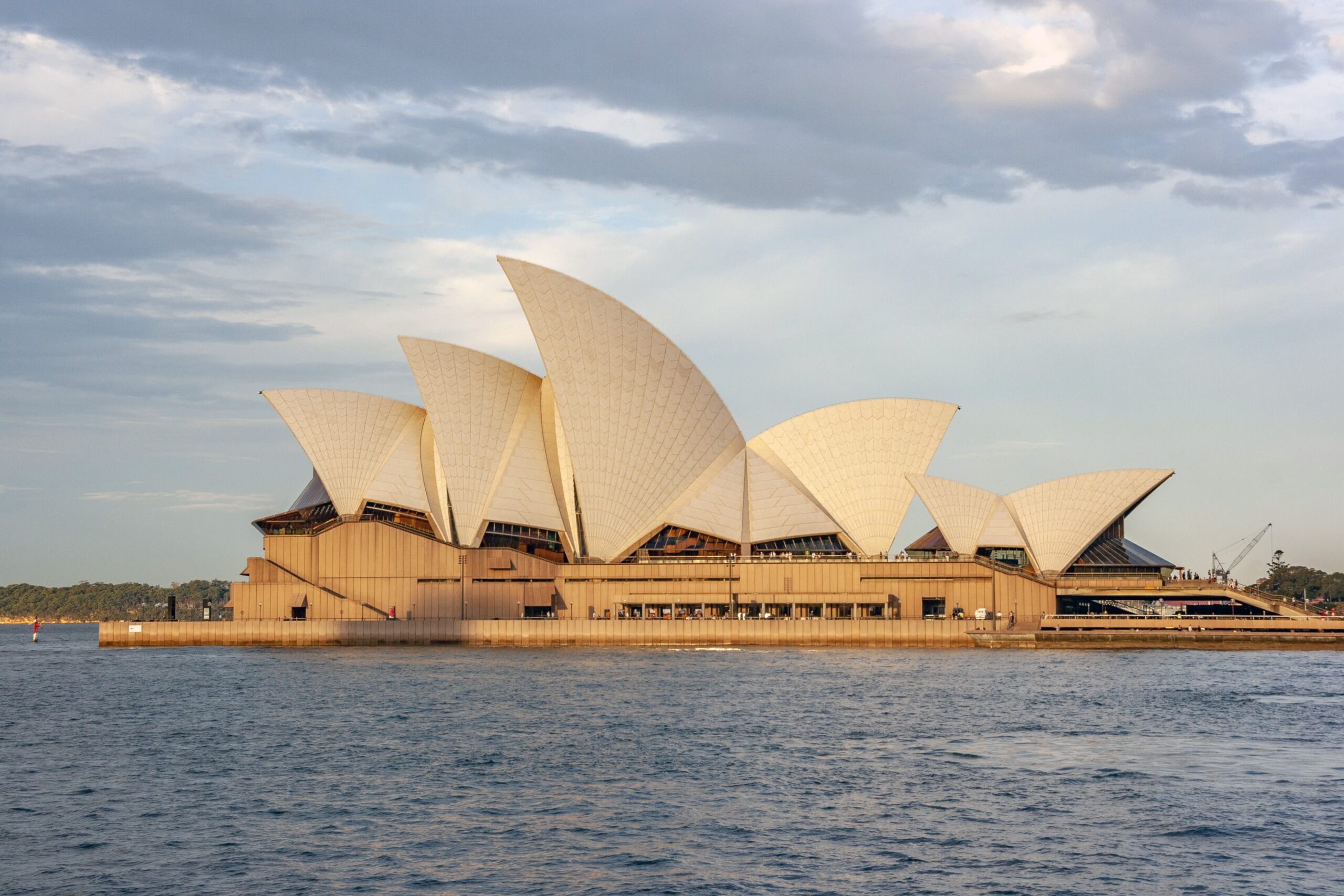Sydney Opera House Australia auditorium Jorn Utzon architecture building ArchEyes Wojtek Gurak