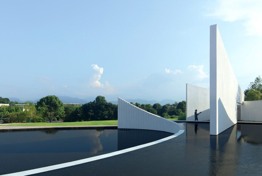 Lushan West Sea Art Center / PLAT ASIA - ridge and waters credit Arch Exist Photography