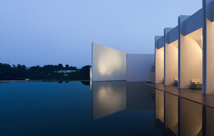 waterscape in night - Lushan West Sea Art Center / PLAT ASIA - Arch Exist Photography