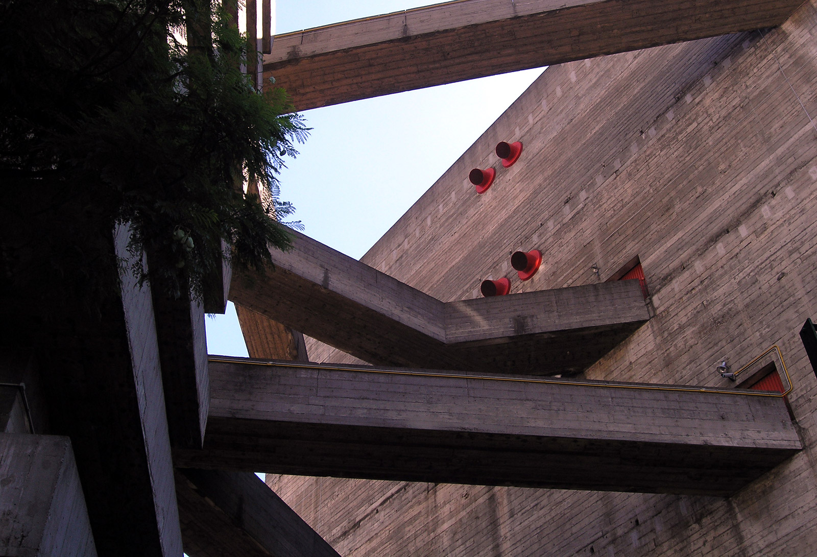 Lina Bo Bardi SESC Pompeia Factory Sao Paulo Architecture ArchEyes seir seier