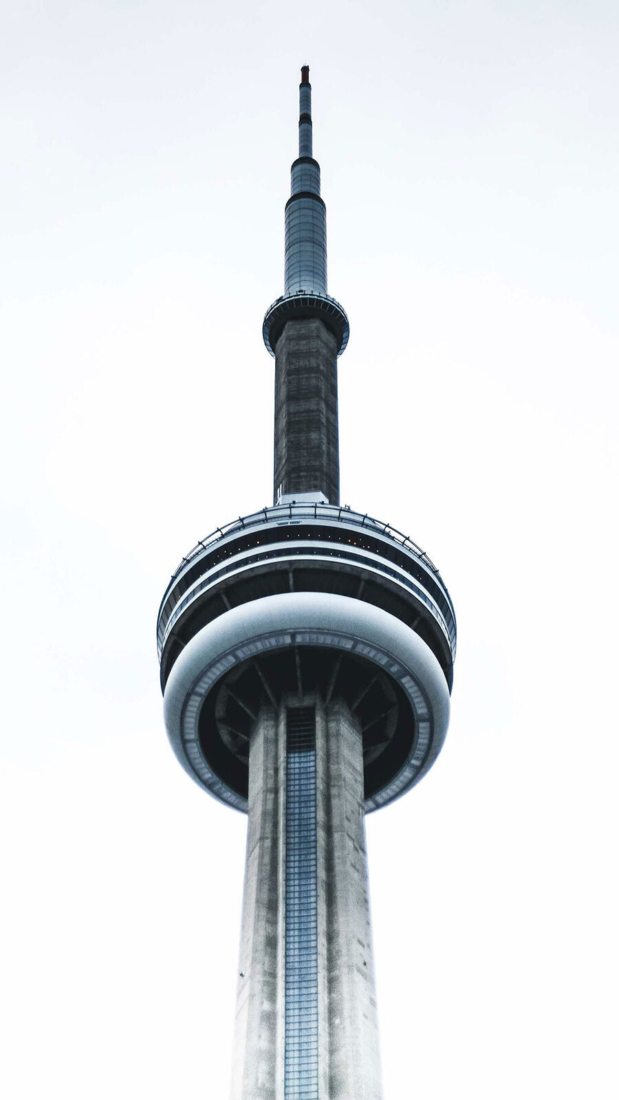 CN Tower in Toronto view from below. Photographer: Ferdinand Stohr