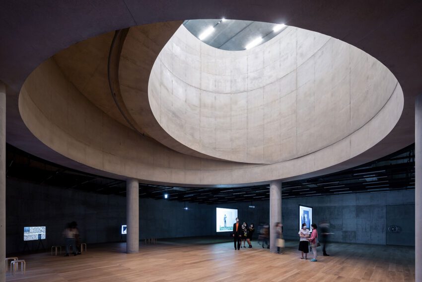ST International Headquarters and SONGEUN Art Space: A Masterpiece by Herzog & de Meuron