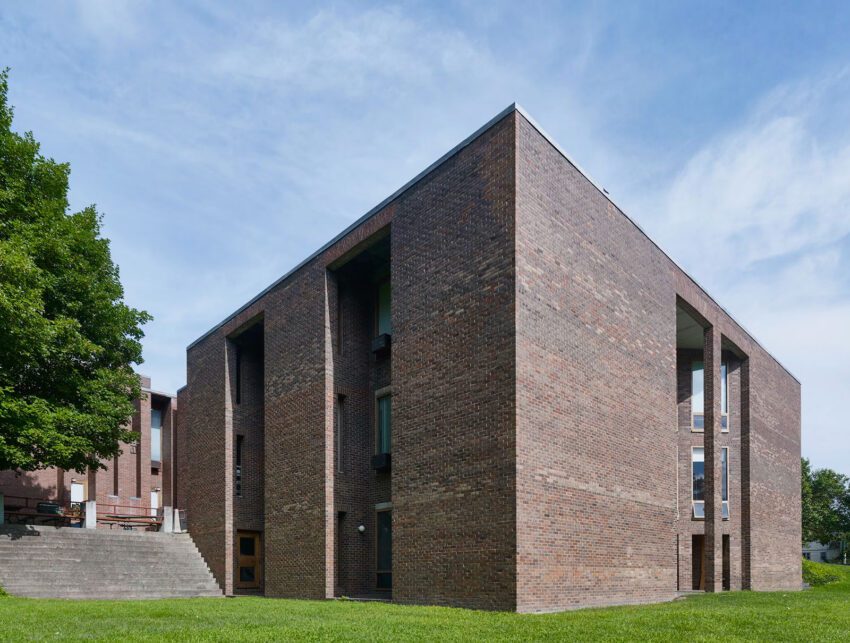 First Unitarian Church Rochester Louis Kahn New York Brick ArchEyes Cemal emden exterior
