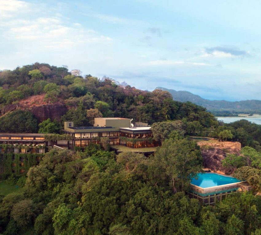 Kandalama Heritance Hotel Geoffrey Bawa Sri Lanka ArchEyes aerial