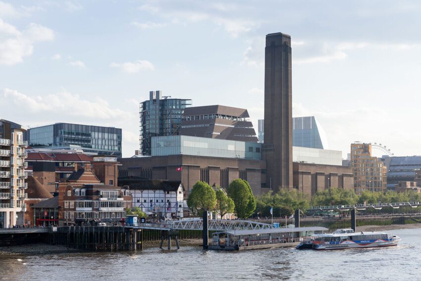 Tate Modern Herzog and de Meuron London Museum Cultural Landscape ArchEyes exterior