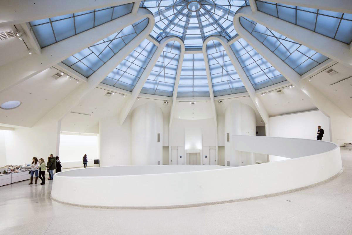 Wright, Guggenheim Museum, interior | designKULTUR