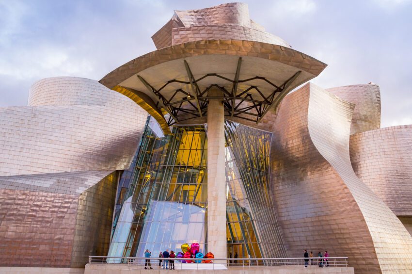 piotr musiol The Guggenheim MuseumBilbao Spain Frank Gehry titanium ArchEyes