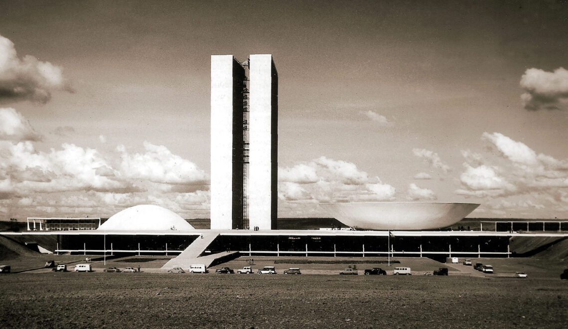 National Congress Brazil Oscar Niemeyer Brazilia Architecture ArchEyes