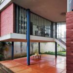 nelson kon The Vilanova Artigas Residence Innovative Spirit Sao Paulo Brazil ArchEyes