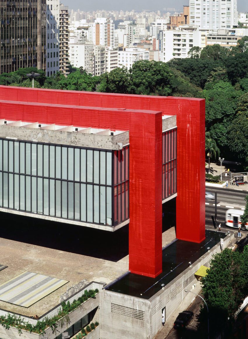 nelson kon MASP Museu de Arte de Sao Paulo Lina Bo Bardi Concrete Glass Museum Brazil ArchEyes