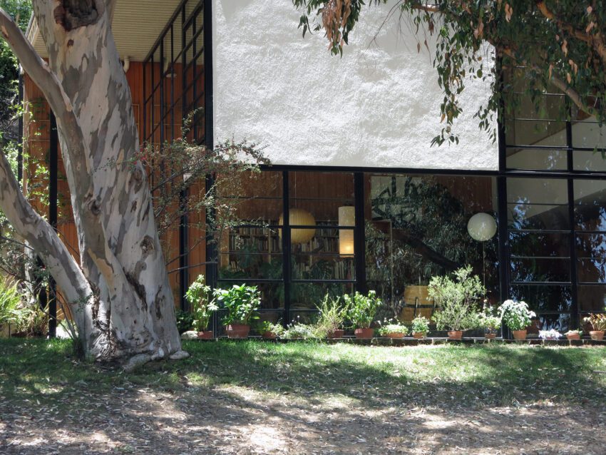 Case Study House Charles and Ray Eames Los Angeles Santa Monica California ArchEyes edward stojakovic