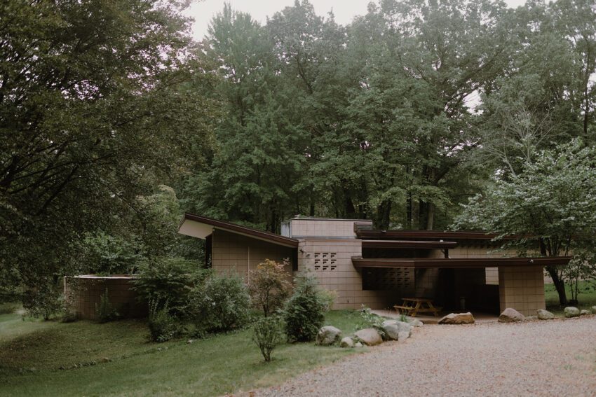 The Eppstein House Frank Lloyd Wright Usonian House Michigan USA ArchEyes