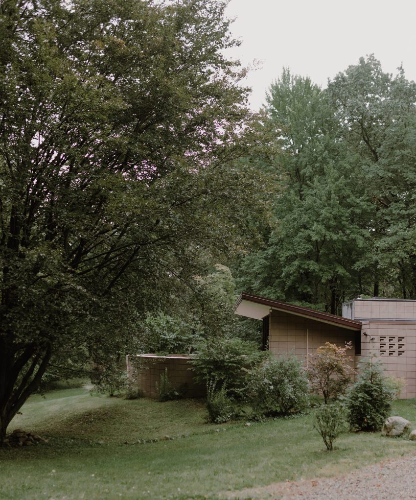 The Eppstein House Frank Lloyd Wright Usonian House Michigan USA ArchEyes