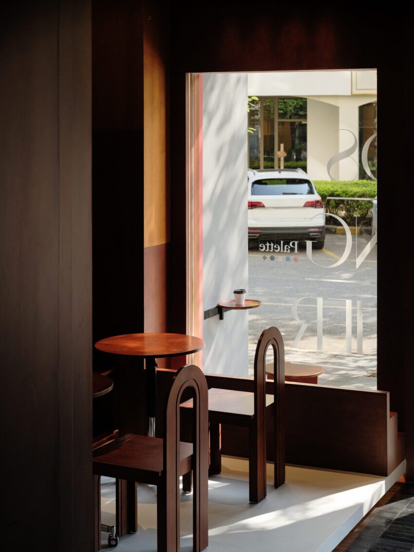 Ido and Friends Cafe by Aurora Design ArchEyes window