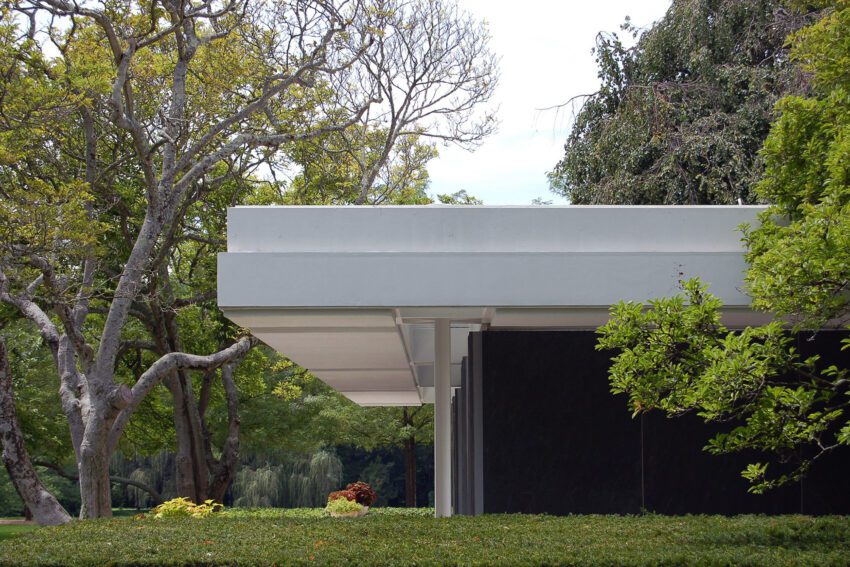 mattgilb The Miller House by Eero Saarinen A Mid Century Modern home