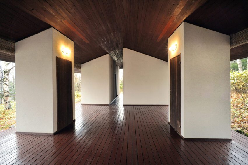The Yamakawa Villa in Japan by Riken Yamamoto interior space