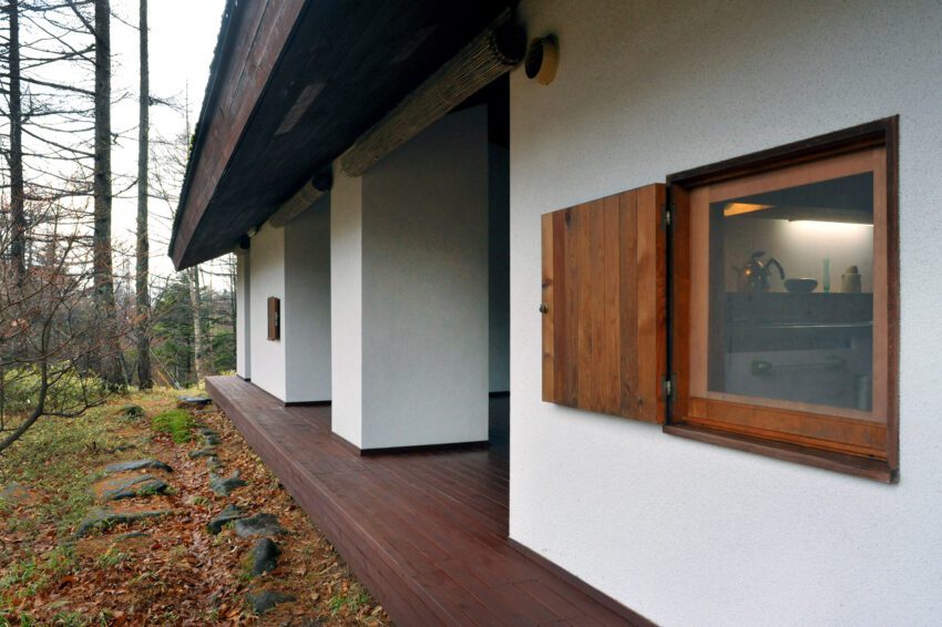 The Yamakawa Villa in Japan by Riken Yamamoto window